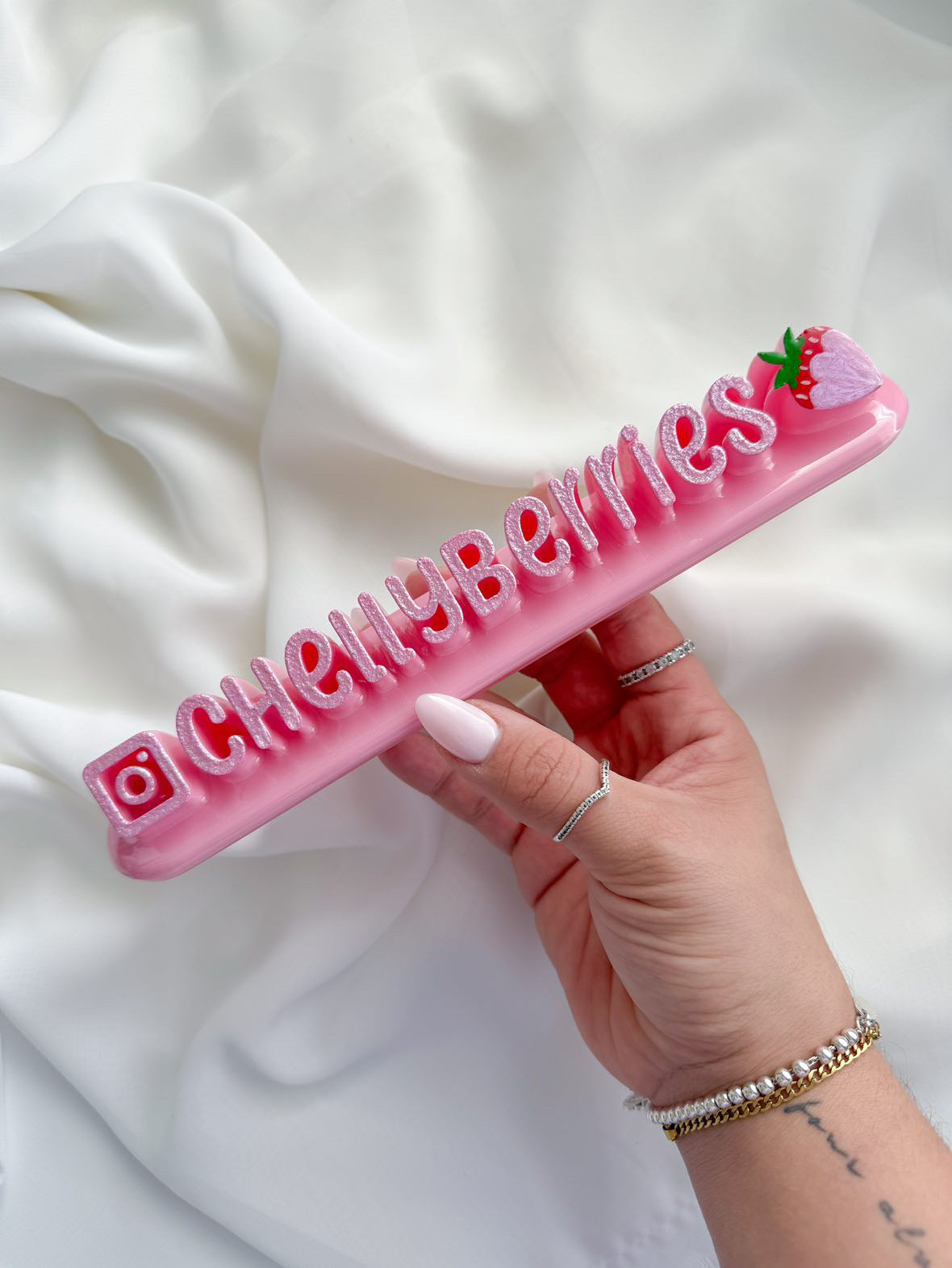 Light pink nameplate with Dipped Strawberry #60