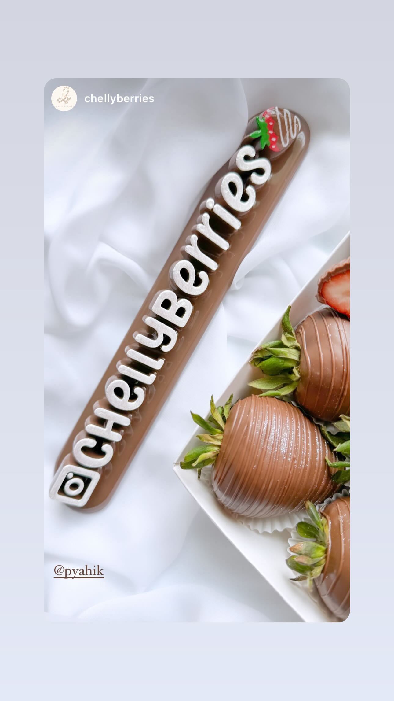 Brown nameplate with Dipped Strawberry #59