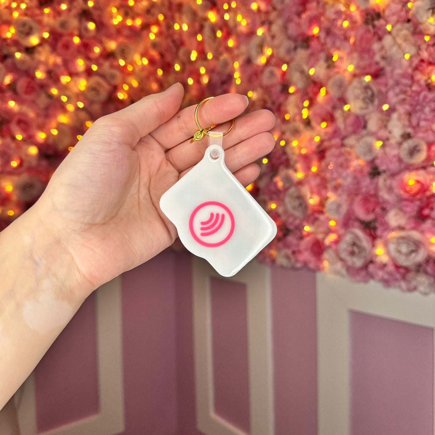 NFC Camera with heart keychain Free US Delivery