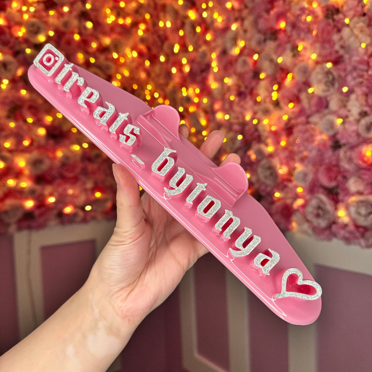 Light pink nameplate With Card Holder and heart #58
