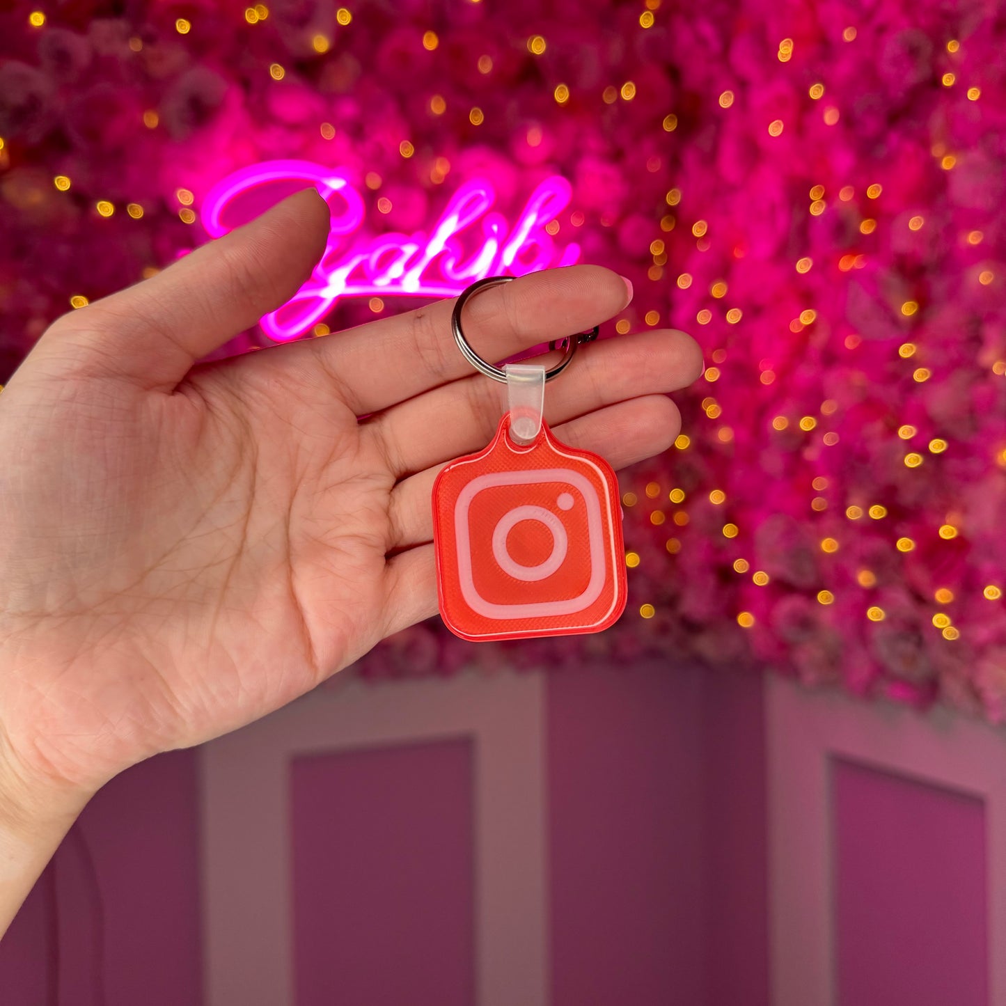 NFC Instagram keychain Free US Delivery