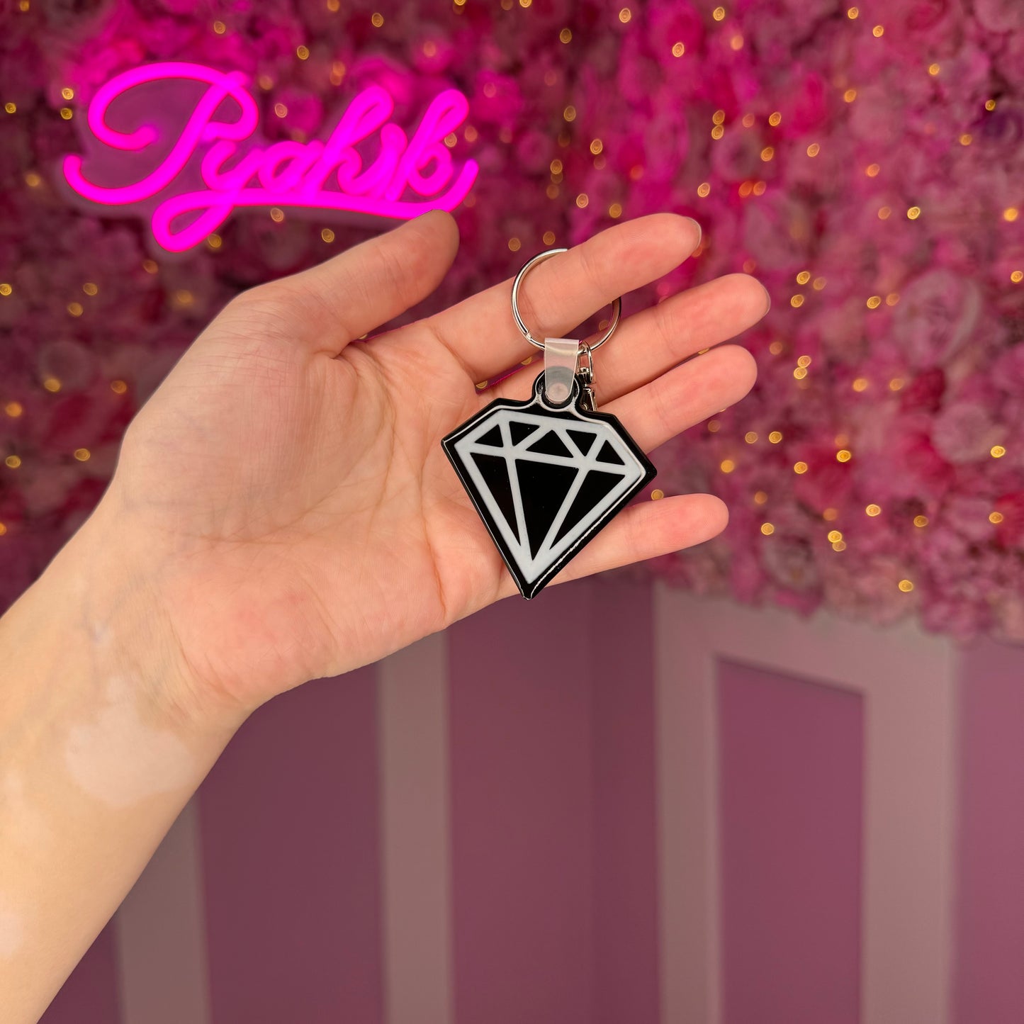 NFC Diamond keychain Free US Delivery