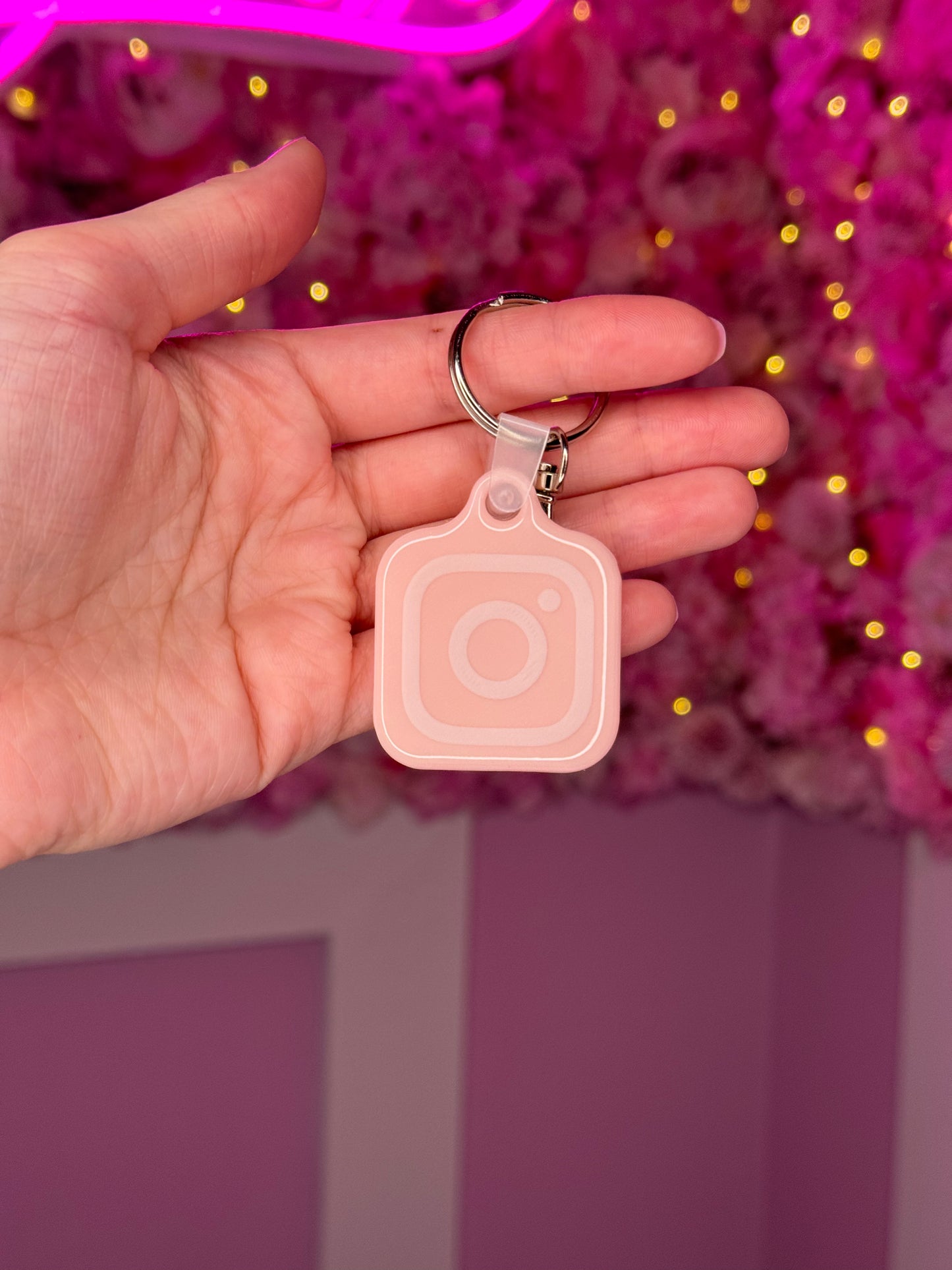 NFC Instagram keychain Free US Delivery
