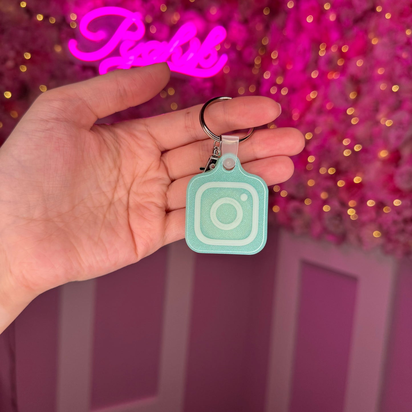 NFC Instagram keychain Free US Delivery