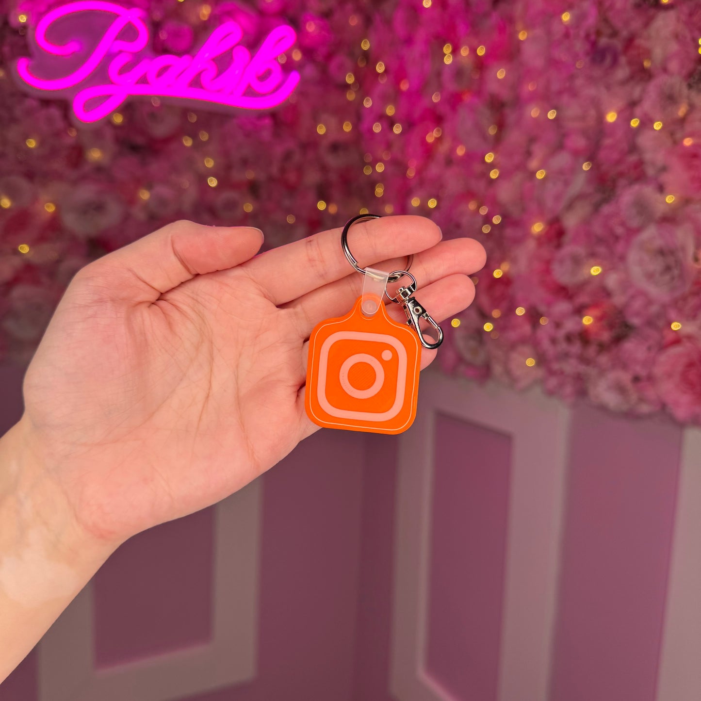 NFC Instagram keychain Free US Delivery