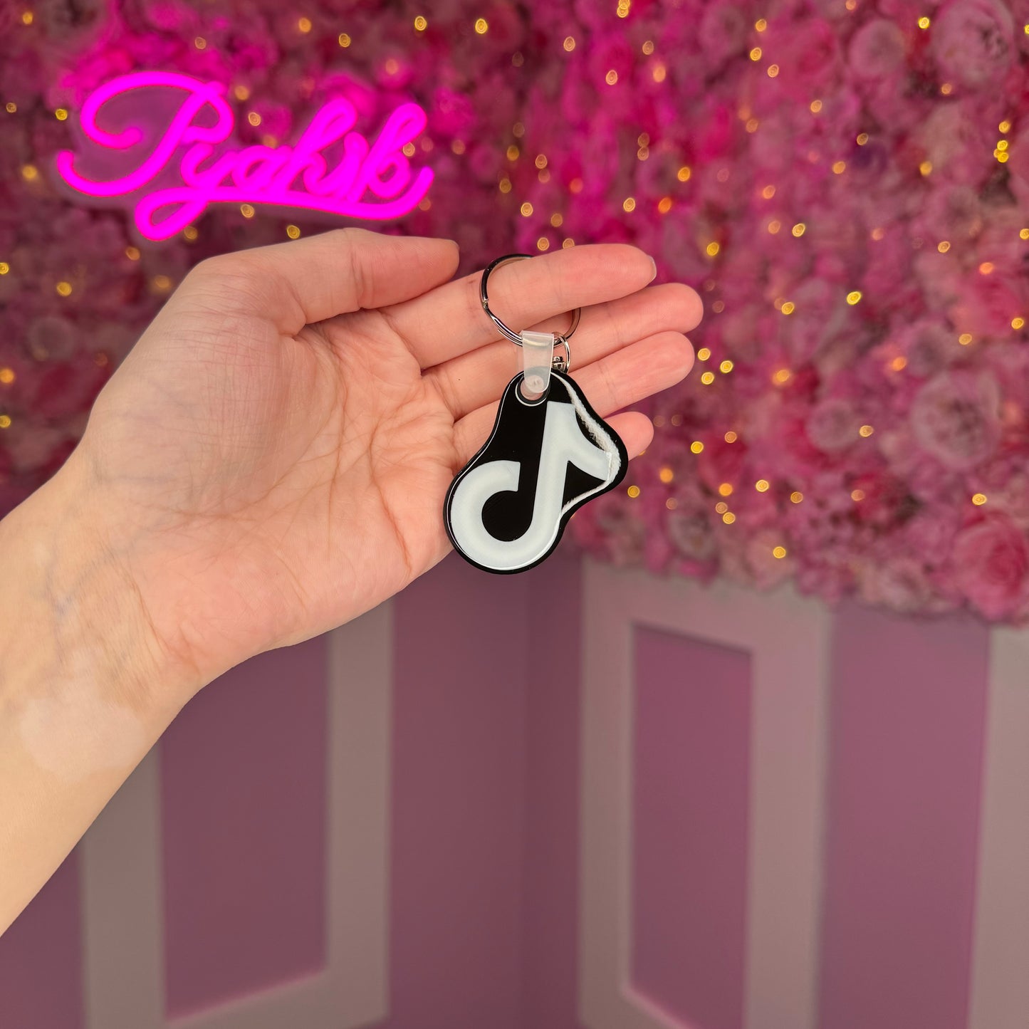 NFC TikTok keychain Free US Delivery