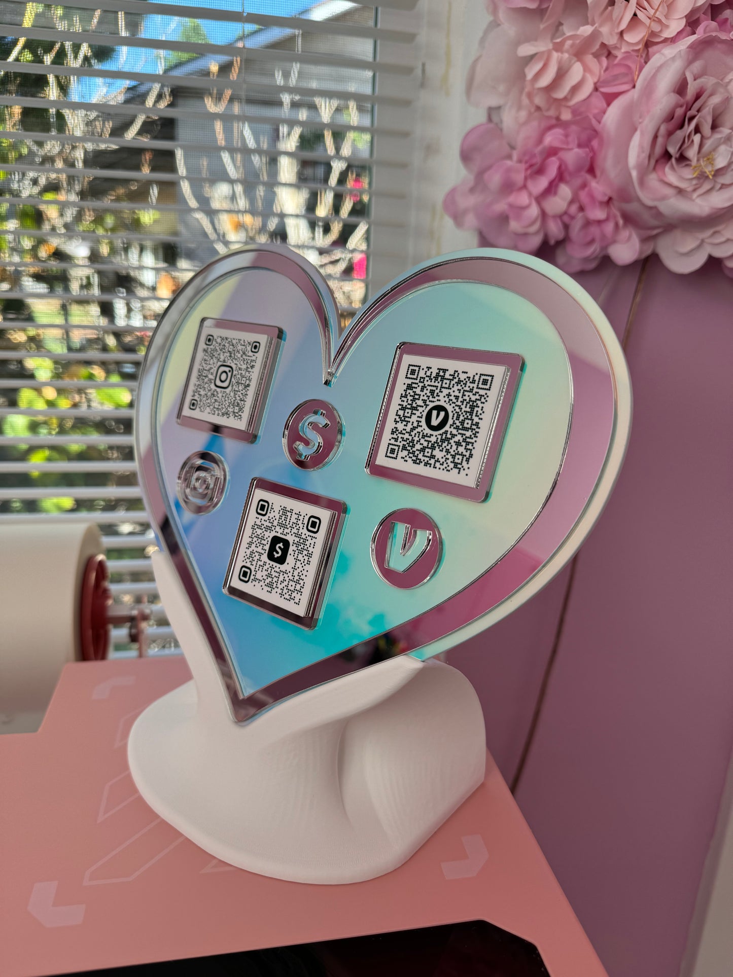 3 QR code acrylic Heart stand FREE US DELIVERY