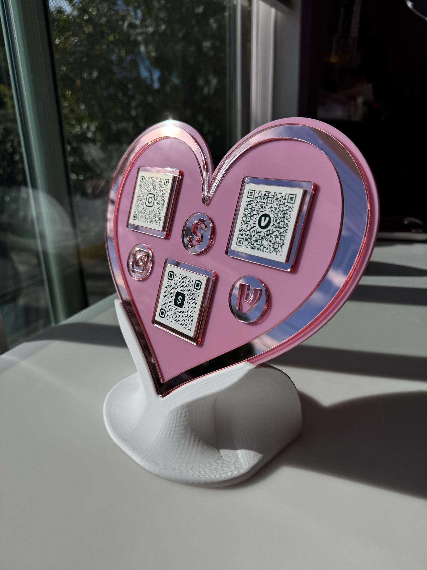 3 QR code acrylic Heart stand FREE US DELIVERY