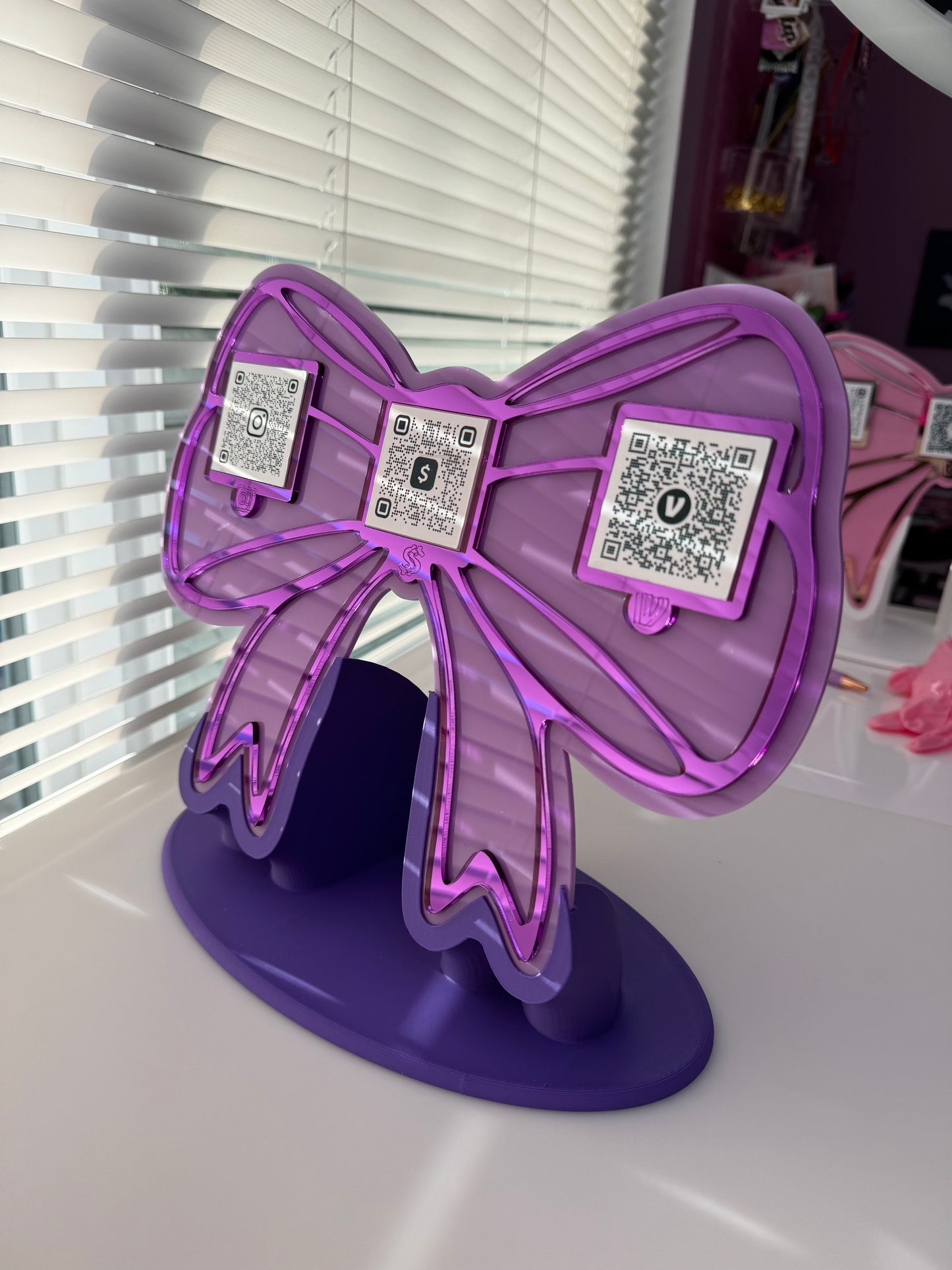 Bow 3 QR code acrylic stand FREE US DELIVERY
